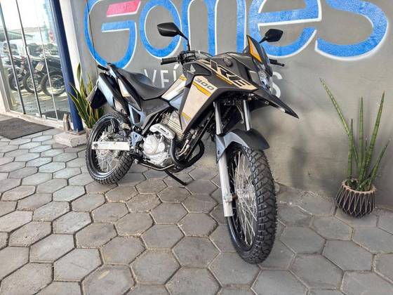 HONDA XRE 300 ADVENTURE HONDA XRE 300 ADVENTURE